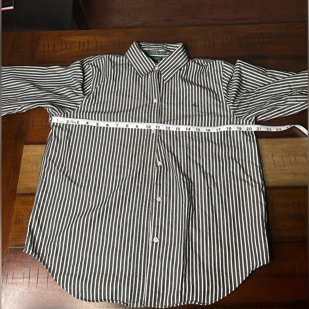 Lauren Ralph Lauren Shirt Women’s Medium Black Long Sleeve Button Down